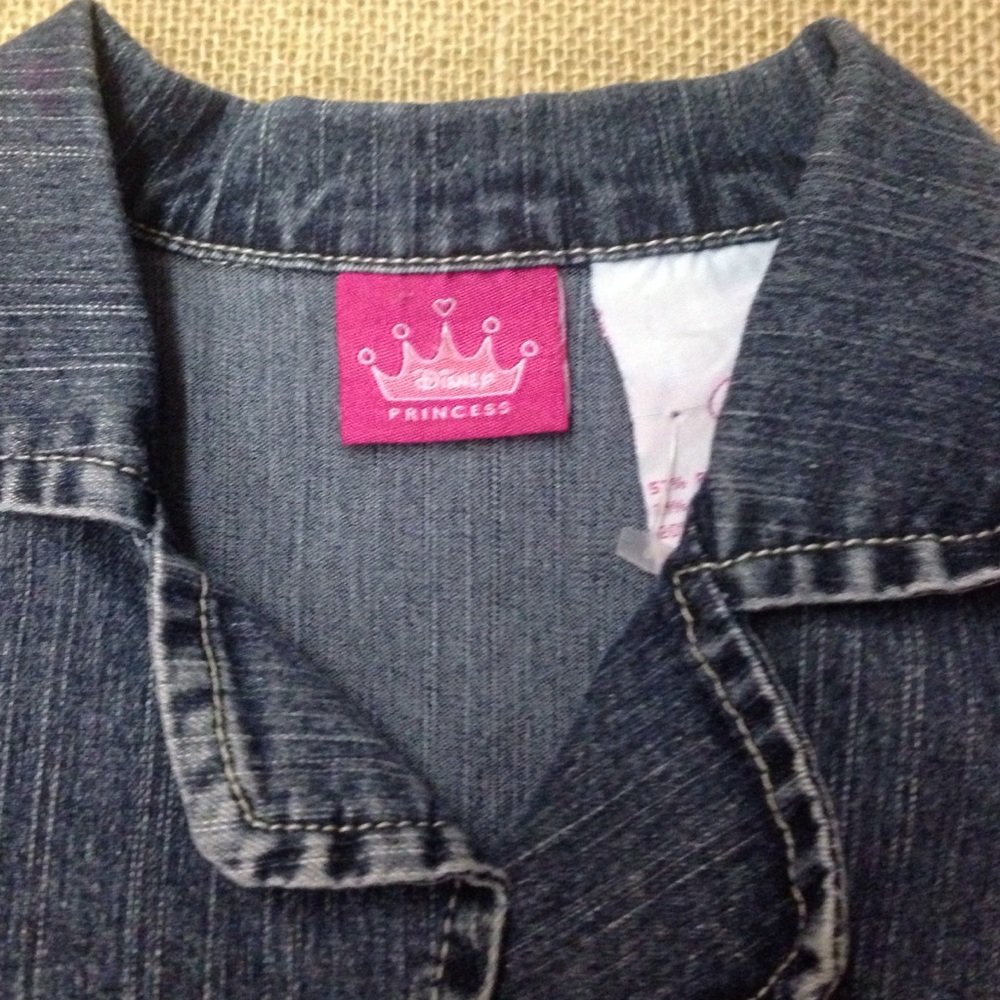 🎉FINAL PRICE Disney  princess jacket - Picture 4 of 4